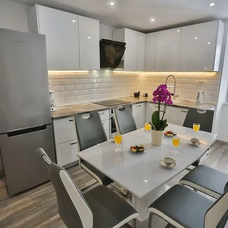 Apartman Luxury Lioness